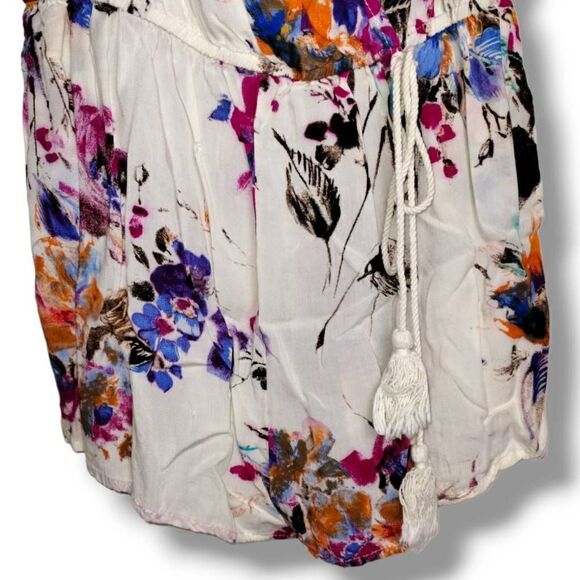 Umgee Summer Romper Cream Pink Floral Crossover Bodice SS Elastic Waist Sz S - Picture 10 of 12